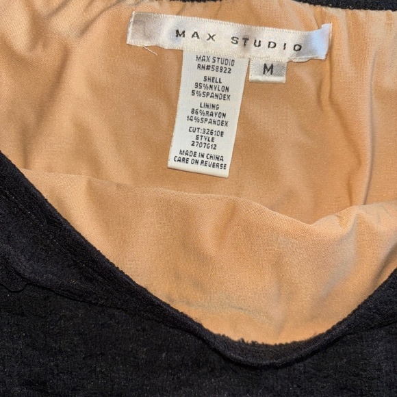 Max studio size medium skirt *matching top in large also listed* - Picture 4 of 4